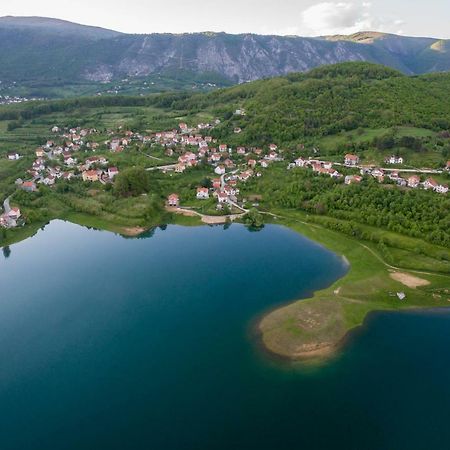 Apartmán Apartman Malekin Prozor Exteriér fotografie